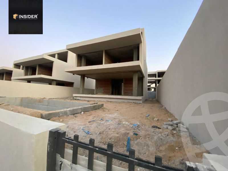 https://aqarmap.com.eg/en/listing/6036376-for-sale-cairo-new-cairo-compounds-lake-view-boutique-el-hazek