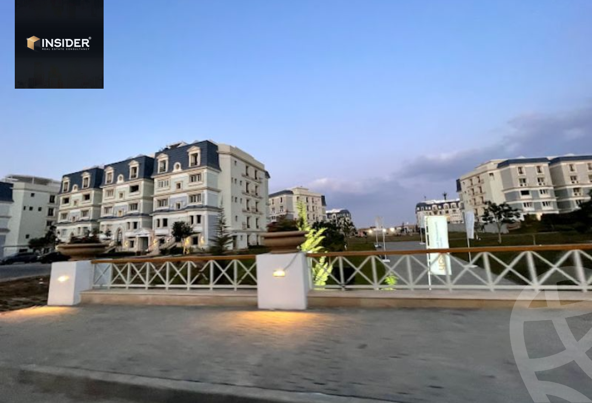 https://aqarmap.com.eg/ar/listing/6056041-for-sale-cairo-new-cairo-compounds-mountain-view-hyde-park