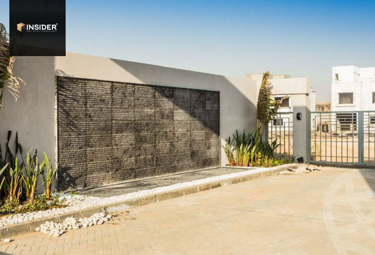 https://aqarmap.com.eg/en/listing/6056057-for-sale-cairo-new-cairo-compounds-blm-hylz-qtmy-kstnshn