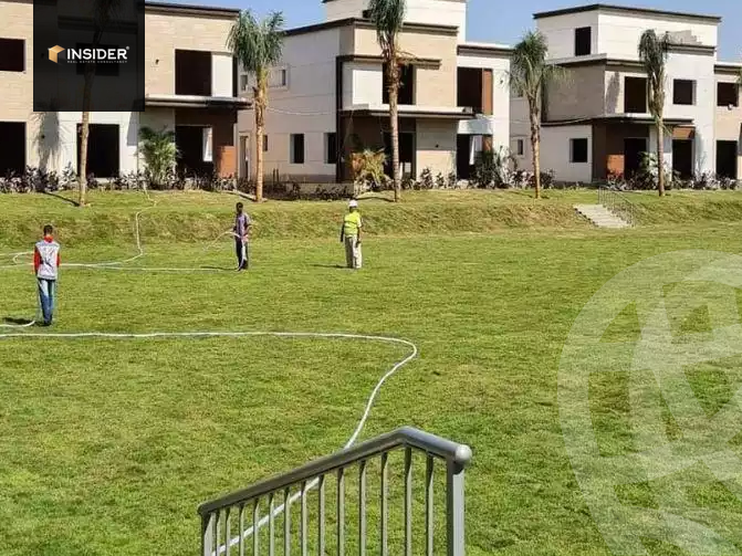 https://aqarmap.com.eg/en/listing/6063340-for-sale-cairo-new-cairo-compounds-kmbwnd-zr-2