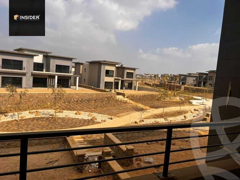 https://aqarmap.com.eg/en/listing/6065448-for-sale-cairo-new-cairo-compounds-swan-lake-giselle-swan-lake-residence