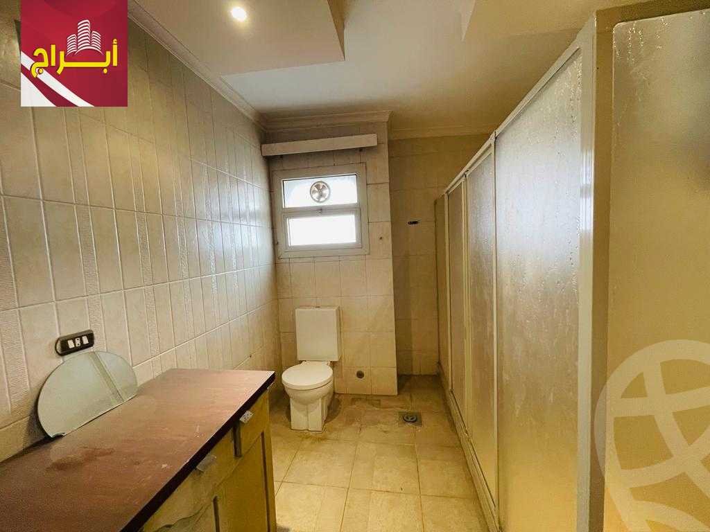 https://aqarmap.com.eg/ar/listing/3744997-for-sale-cairo-manial-kwrnysh-lmnyl