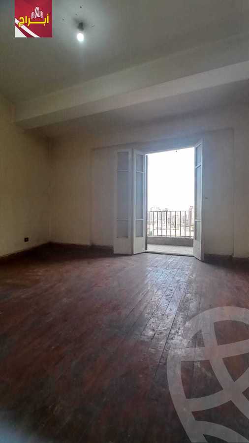 https://aqarmap.com.eg/ar/listing/3836438-for-sale-cairo-ljyz-shareaa-morad  charel degol