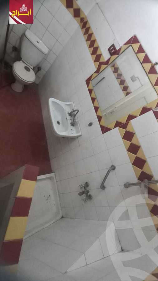 https://aqarmap.com.eg/ar/listing/3836438-for-sale-cairo-ljyz-shareaa-morad  charel degol
