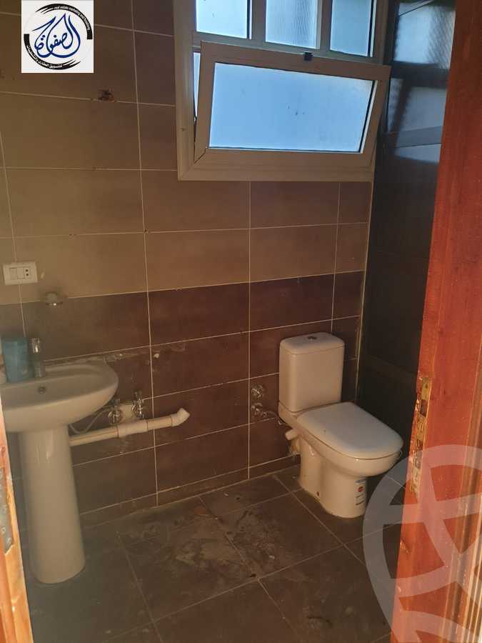 https://aqarmap.com.eg/ar/listing/2651629-for-rent-cairo-new-cairo-el-yassamin-el-yasmeen-2