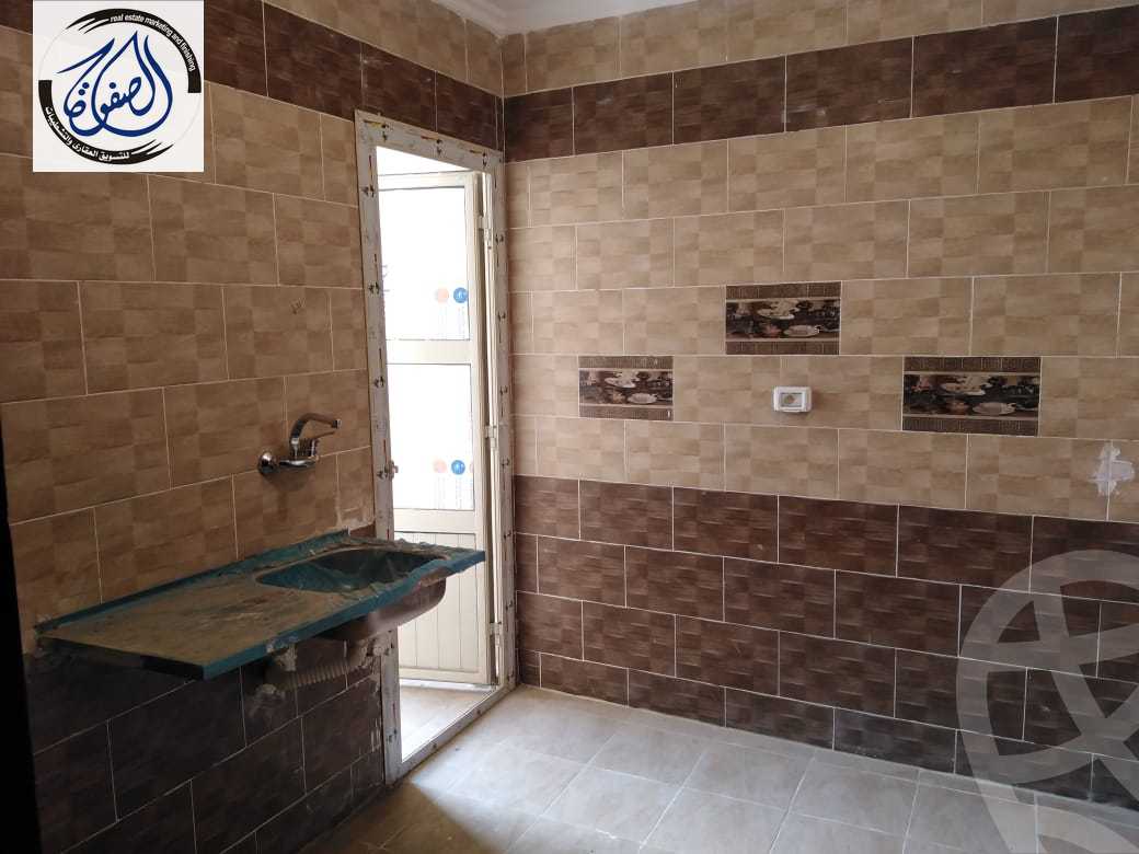 https://aqarmap.com.eg/en/listing/2732398-for-sale-cairo-new-cairo-el-gameyat-jnwb-ljm-yt-sakan-masr