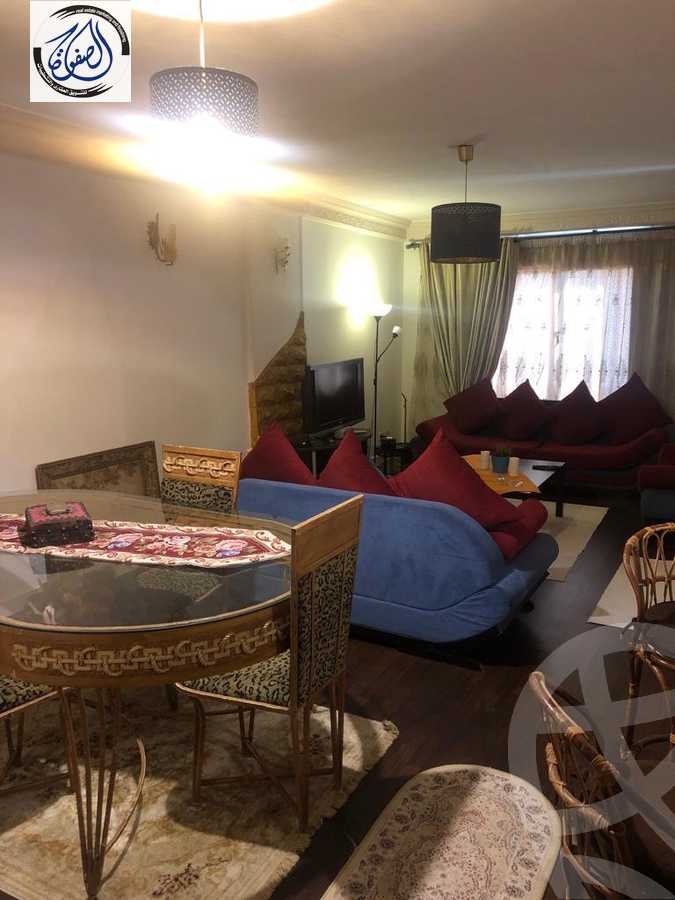https://aqarmap.com.eg/en/listing/2732571-for-sale-cairo-new-cairo-lrhb-city-phase-2-osama-ibn-zaid-st