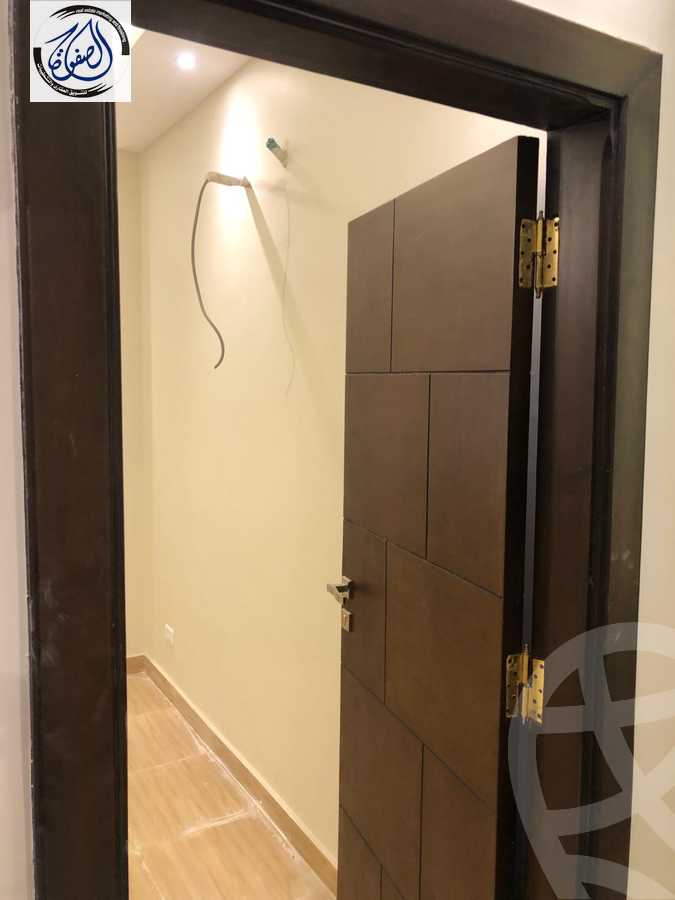 https://aqarmap.com.eg/en/listing/5864905-for-rent-cairo-new-cairo-compounds-el-mostashareen-compound