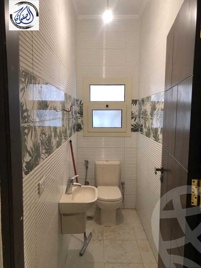 https://aqarmap.com.eg/en/listing/5864905-for-rent-cairo-new-cairo-compounds-el-mostashareen-compound