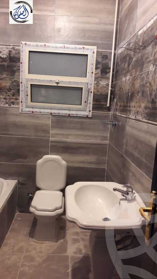 https://aqarmap.com.eg/ar/listing/2754949-for-rent-cairo-new-cairo-compounds-kmbwnd-lnkhyl