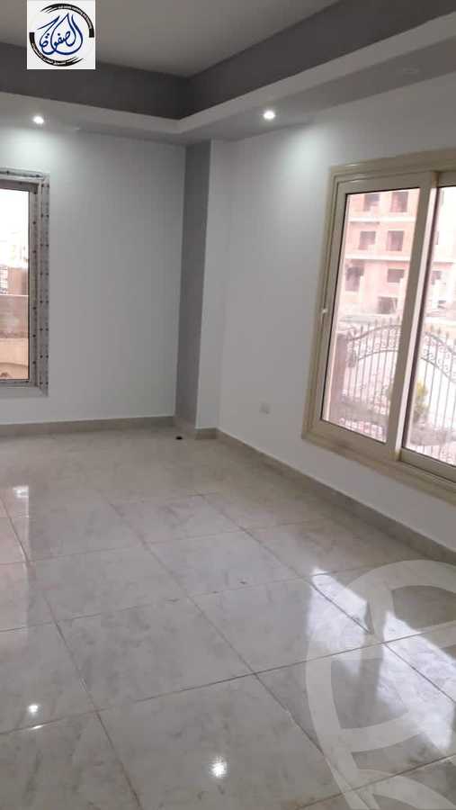 https://aqarmap.com.eg/ar/listing/2754949-for-rent-cairo-new-cairo-compounds-kmbwnd-lnkhyl