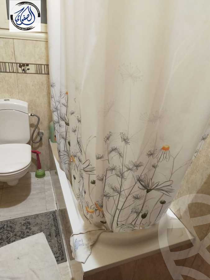 https://aqarmap.com.eg/en/listing/2756300-for-sale-cairo-new-cairo-first-settlement-neighbourhood-9-ali-labeb-st