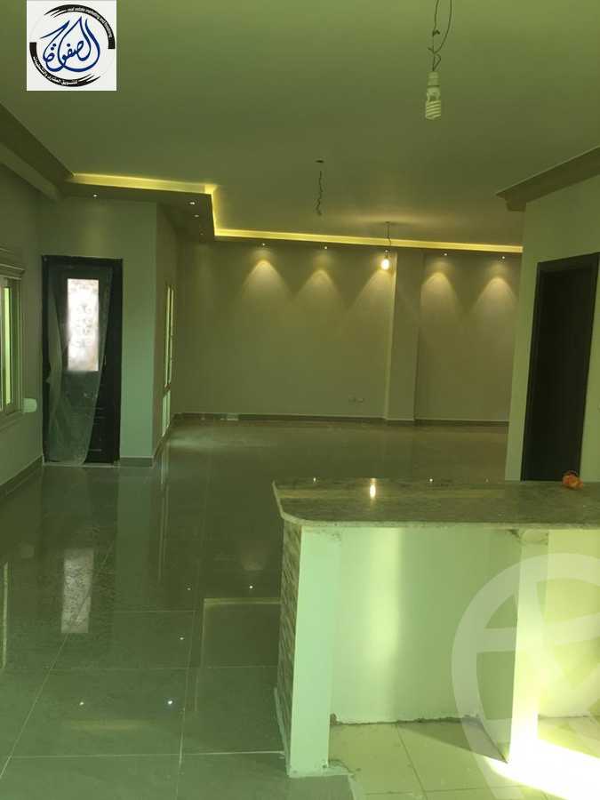https://aqarmap.com.eg/en/listing/2976845-for-rent-cairo-new-cairo-first-settlement-neighbourhood-4