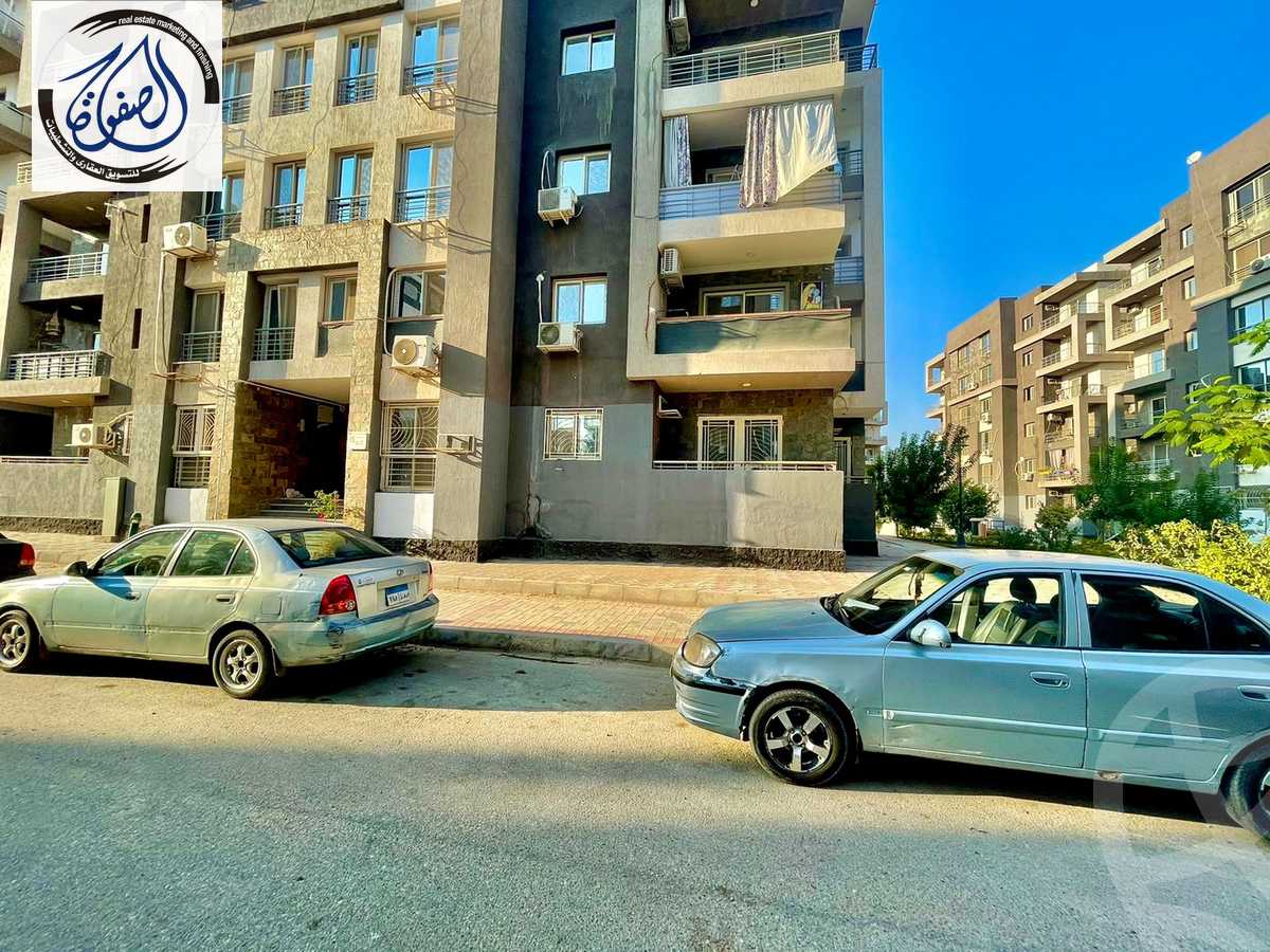 https://aqarmap.com.eg/en/listing/3055427-for-sale-cairo-new-cairo-compounds-dar-misr-el-koronfel