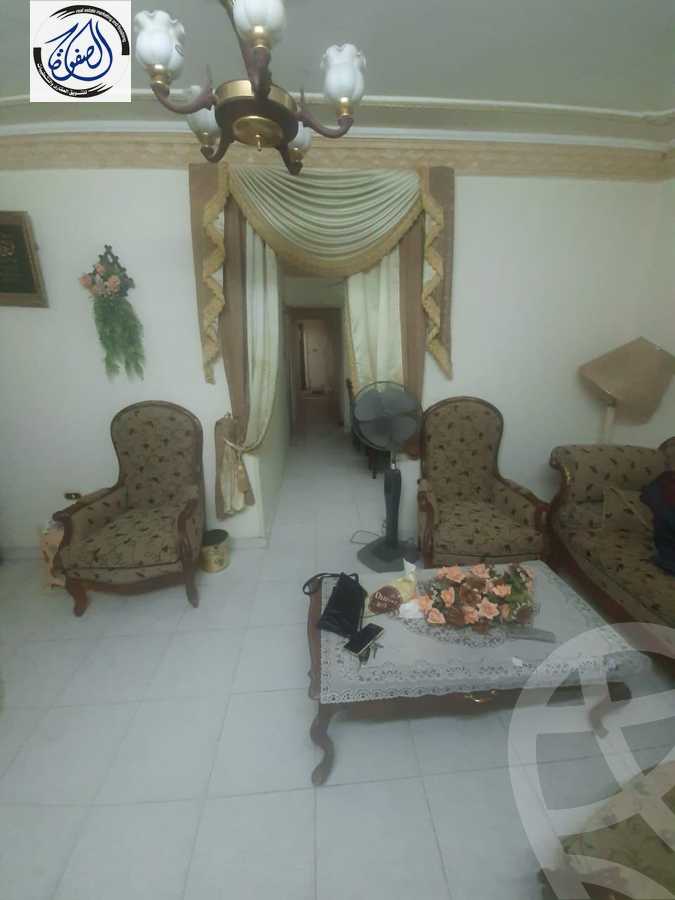 https://aqarmap.com.eg/en/listing/3124590-for-sale-cairo-new-cairo-first-settlement-neighbourhood-6