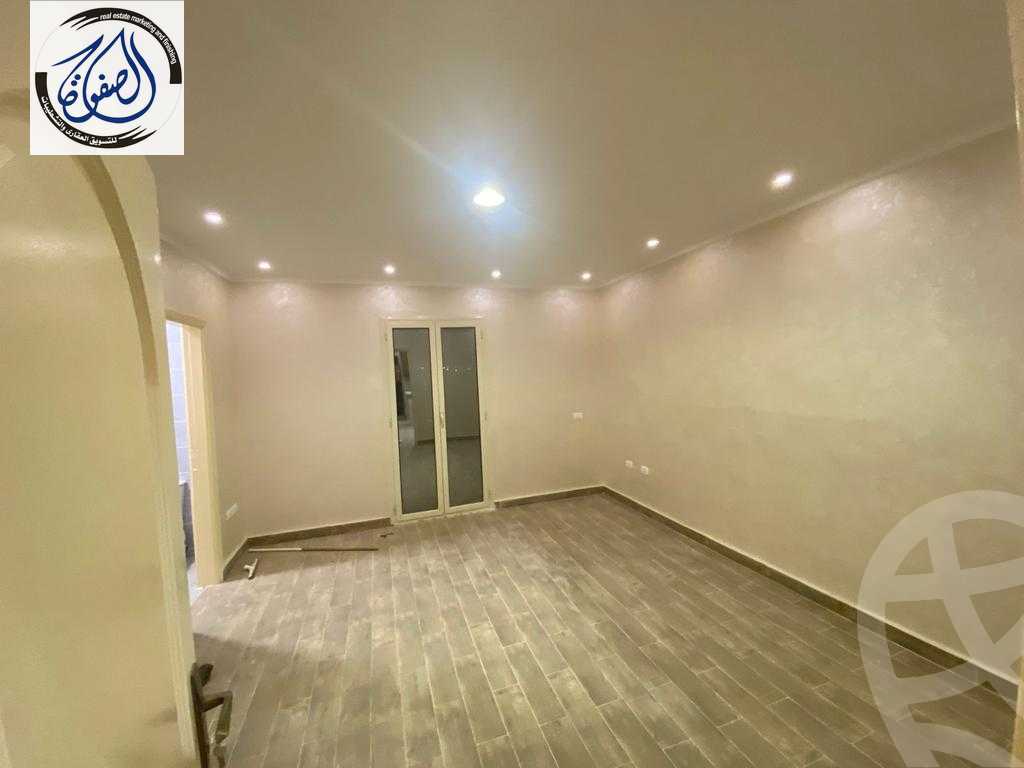 https://aqarmap.com.eg/en/listing/3319171-for-rent-cairo-new-cairo-compounds-el-ashrafia