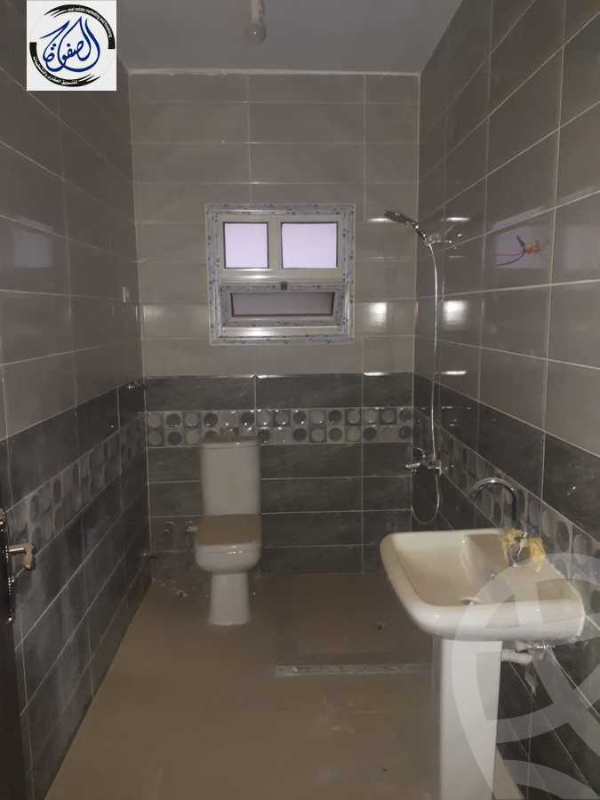 https://aqarmap.com.eg/ar/listing/3704998-for-rent-cairo-new-cairo-jrdyny-hyts-bw-lhwl