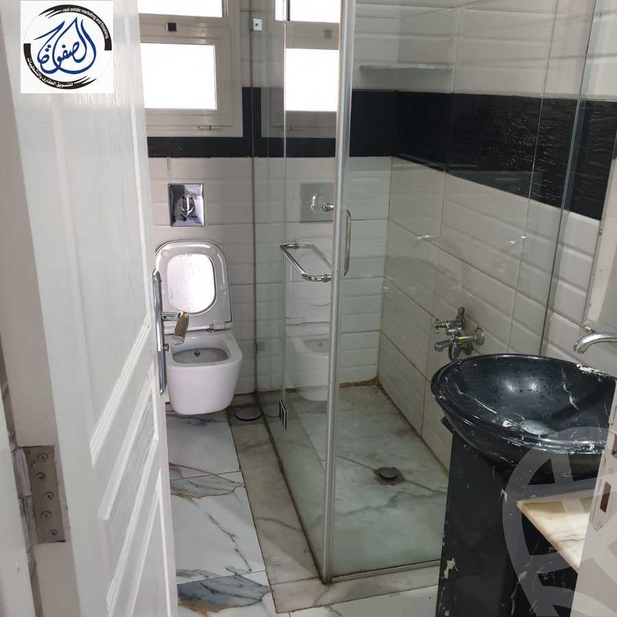 https://aqarmap.com.eg/ar/listing/3781674-for-rent-cluster-5-hyde-park