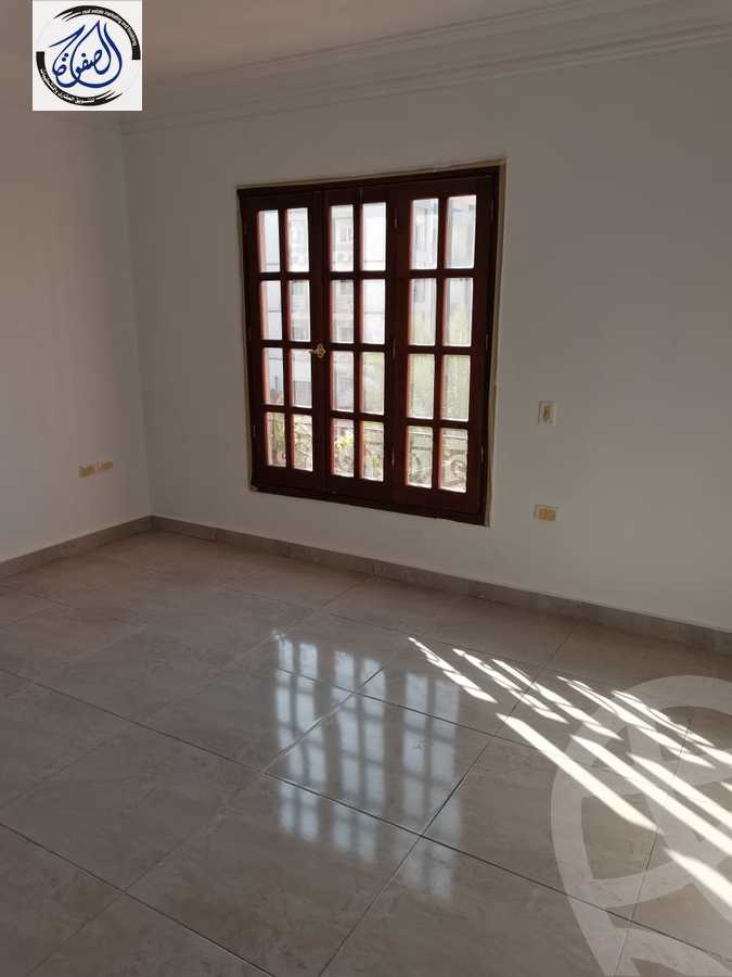 https://aqarmap.com.eg/en/listing/3794536-for-rent-new-cairo-first-settlement-el-shaheed-asem-farag-st