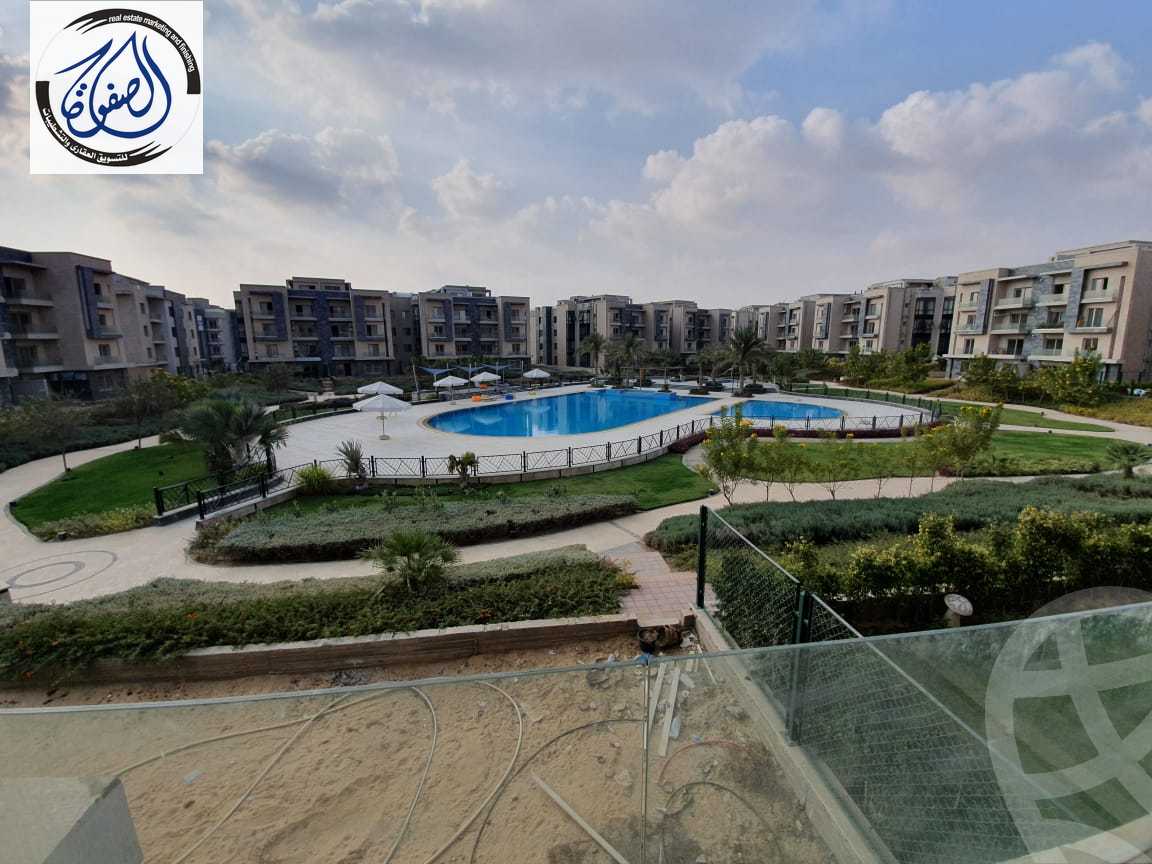 https://aqarmap.com.eg/ar/listing/3832294-for-rent-cairo-new-cairo-compounds-galleria-moon-valley