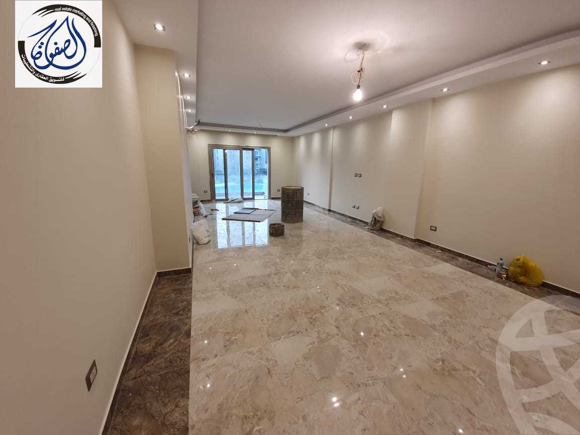 https://aqarmap.com.eg/ar/listing/3832294-for-rent-cairo-new-cairo-compounds-galleria-moon-valley