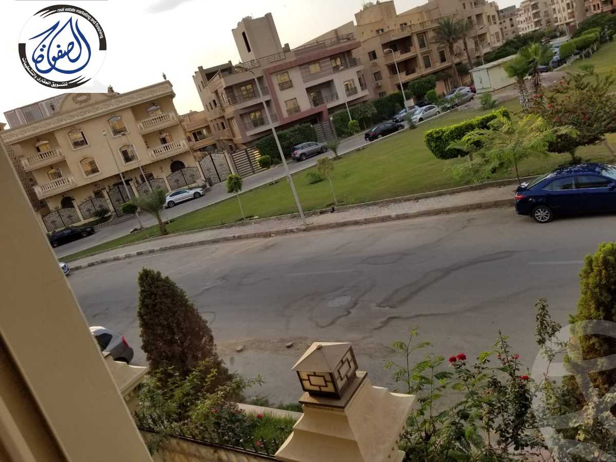 https://aqarmap.com.eg/ar/listing/3832393-for-sale-new-cairo-first-settlement-el-shaheed-asem-farag-st