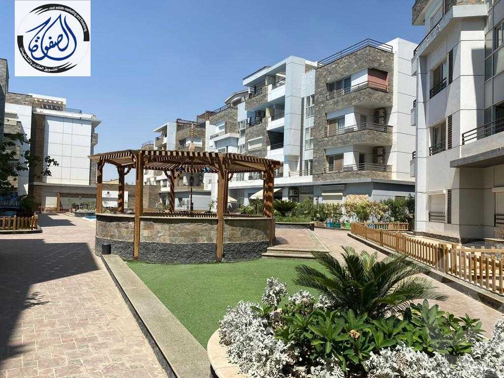 https://aqarmap.com.eg/ar/listing/3845837-for-rent-cairo-new-cairo-compounds-mirage-residence
