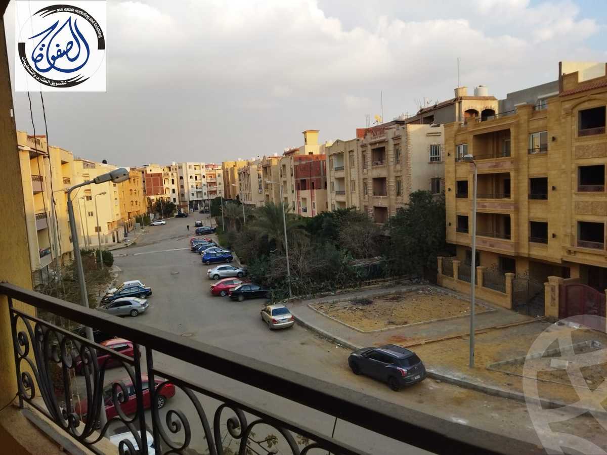 https://aqarmap.com.eg/ar/listing/3853341-for-rent-cairo-new-cairo-south-investors-mohammed-nagib-axis-st