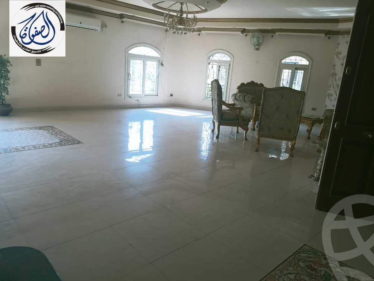 https://aqarmap.com.eg/ar/listing/3860358-for-sale-new-cairo-first-settlement-el-shaheed-asem-farag-st