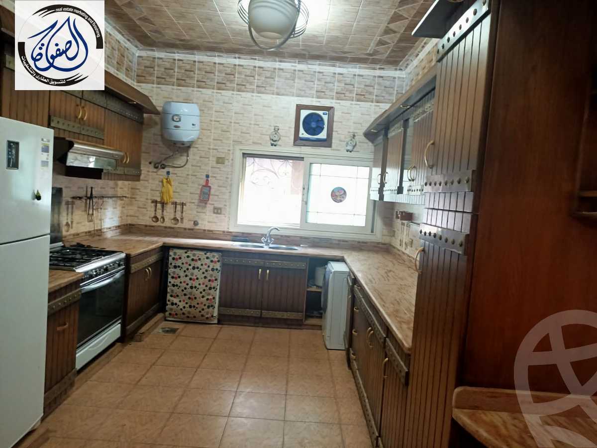 https://aqarmap.com.eg/ar/listing/3860358-for-sale-new-cairo-first-settlement-el-shaheed-asem-farag-st