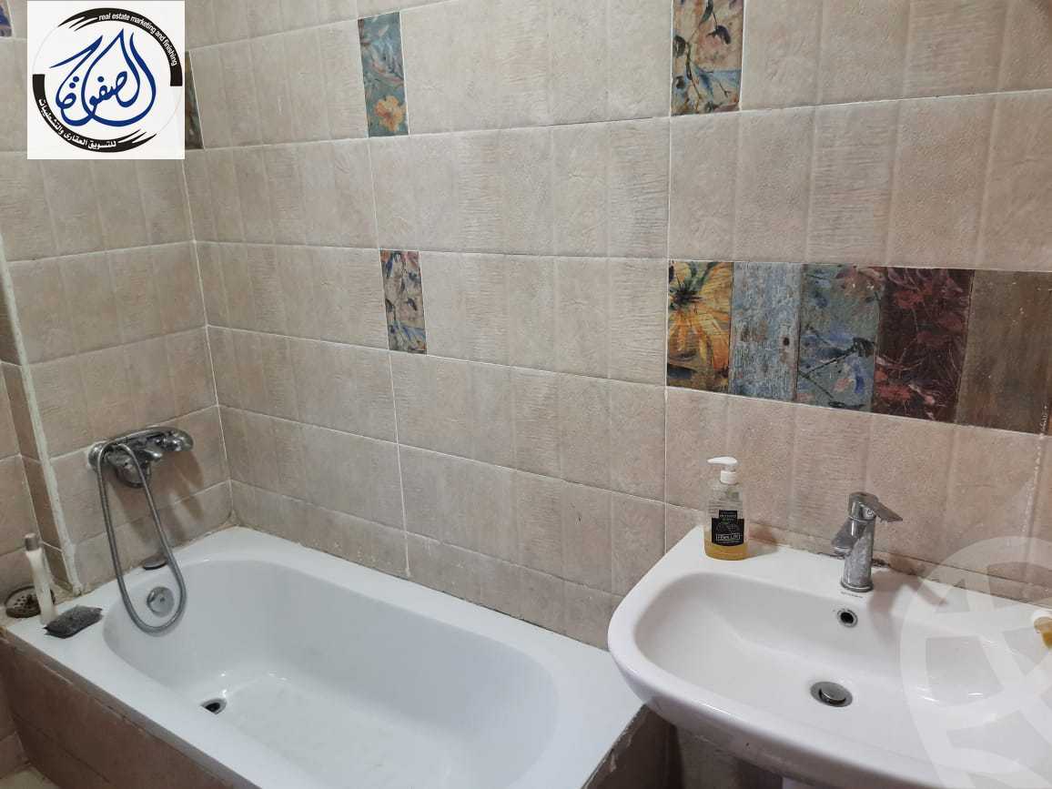 https://aqarmap.com.eg/en/listing/3871376-for-rent-cairo-new-cairo-compounds-the-villa