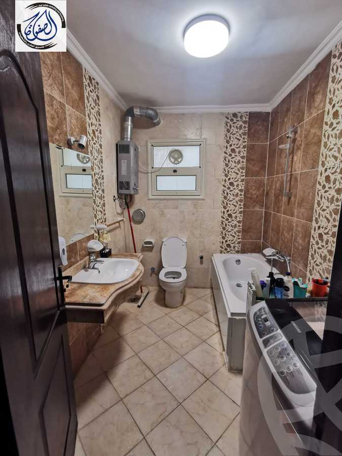 https://aqarmap.com.eg/ar/listing/3871443-for-sale-cairo-new-cairo-compounds-dar-misr-el-koronfel
