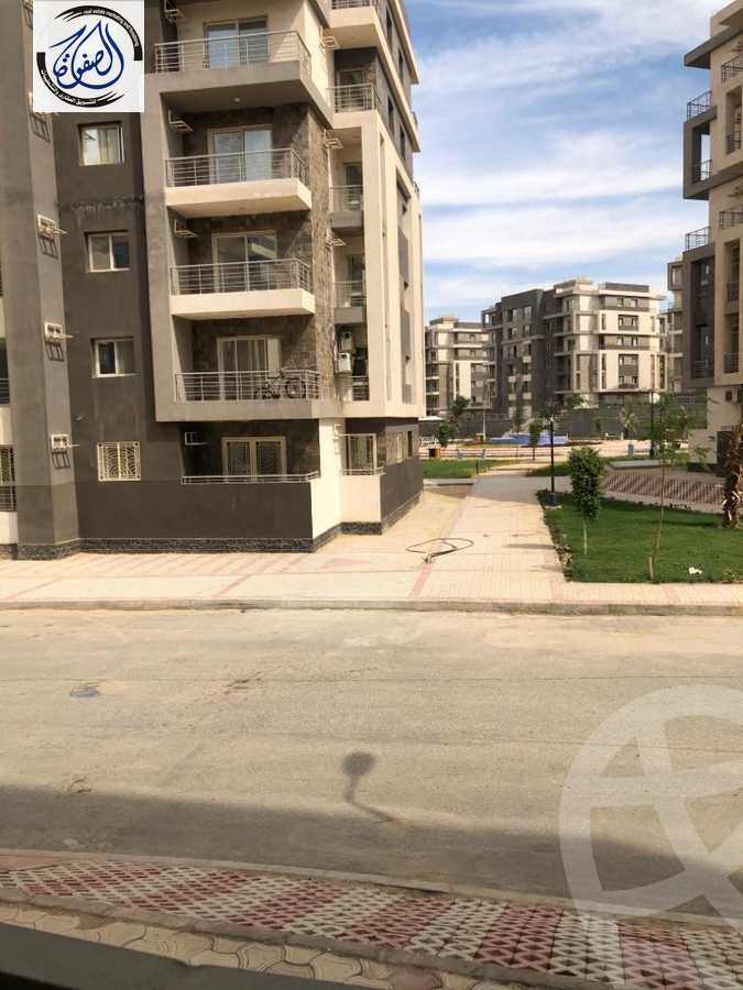 https://aqarmap.com.eg/en/listing/3871451-for-sale-cairo-new-cairo-compounds-dar-misr-el-koronfel
