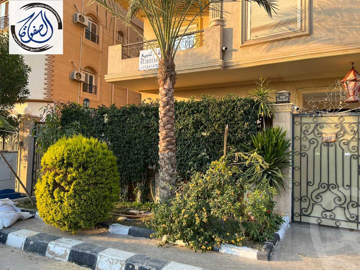 https://aqarmap.com.eg/en/listing/3912064-for-sale-cairo-new-cairo-el-yassamin-el-yasmeen-7-mostafa-el-baradei-st
