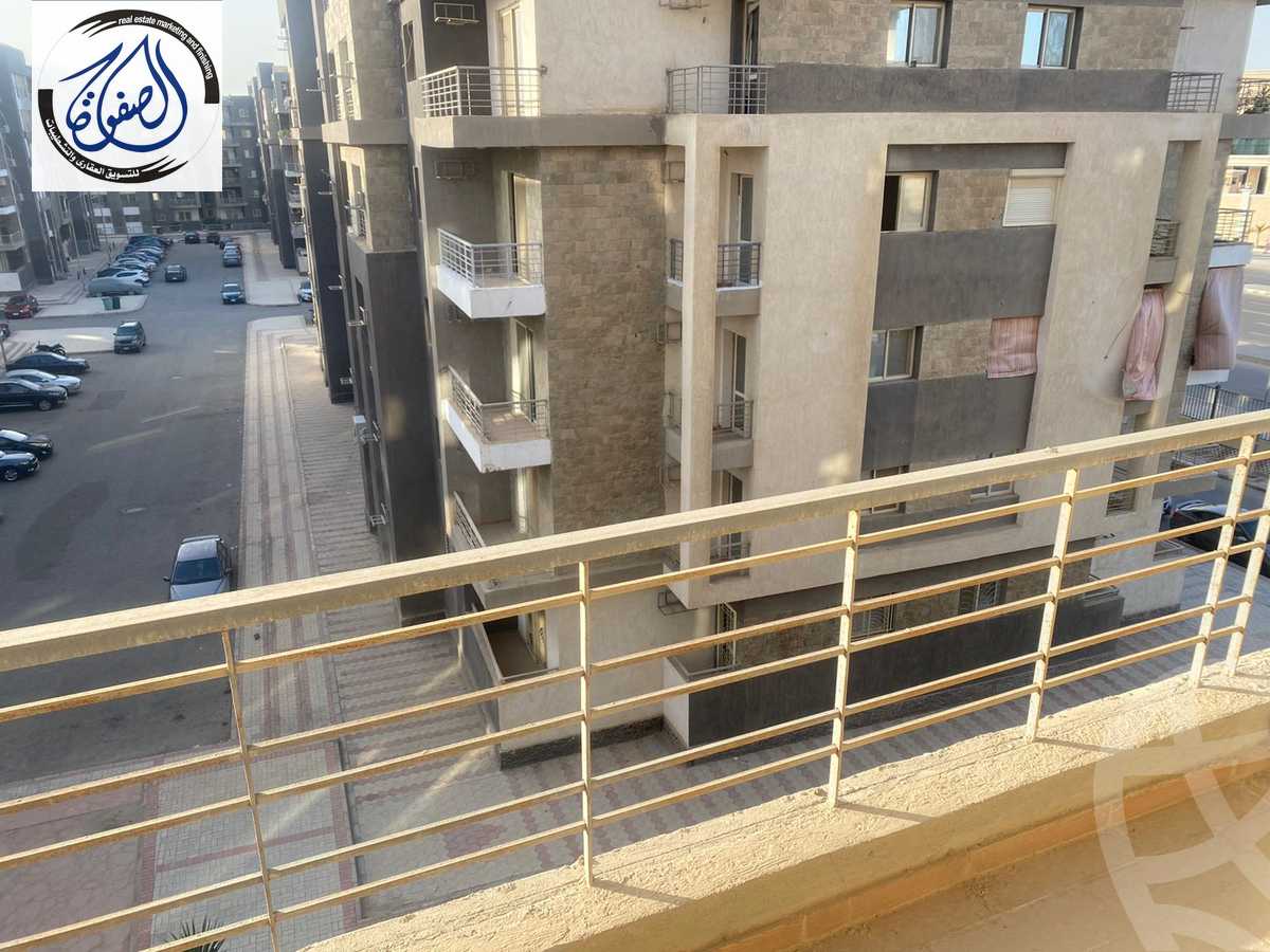 https://aqarmap.com.eg/en/listing/3915893-for-sale-cairo-new-cairo-compounds-dar-misr-el-koronfel