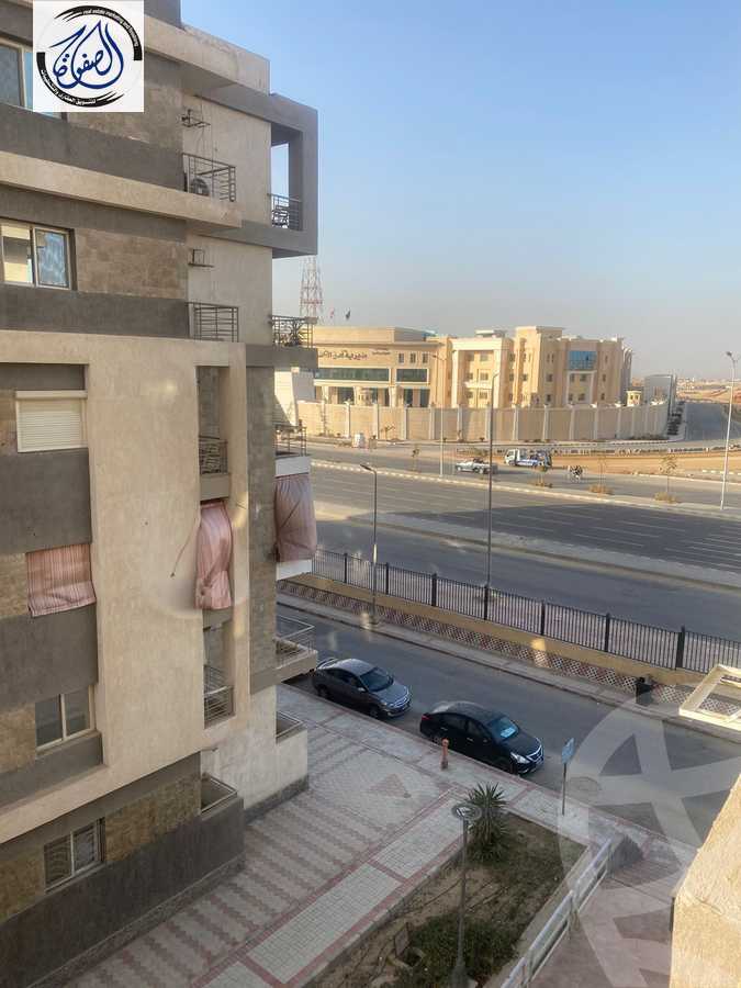 https://aqarmap.com.eg/en/listing/3915893-for-sale-cairo-new-cairo-compounds-dar-misr-el-koronfel