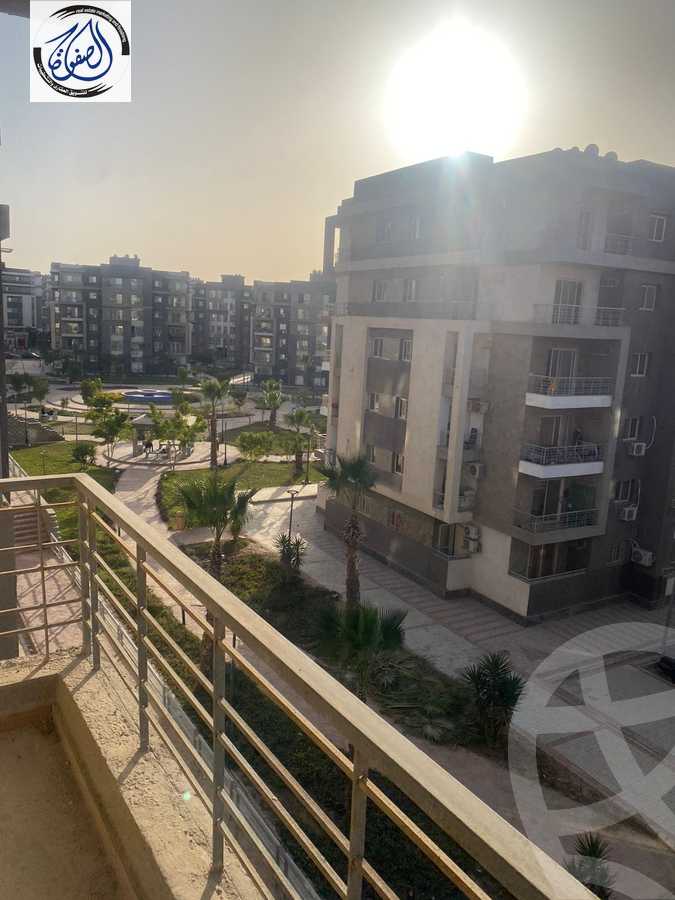 https://aqarmap.com.eg/en/listing/3915893-for-sale-cairo-new-cairo-compounds-dar-misr-el-koronfel