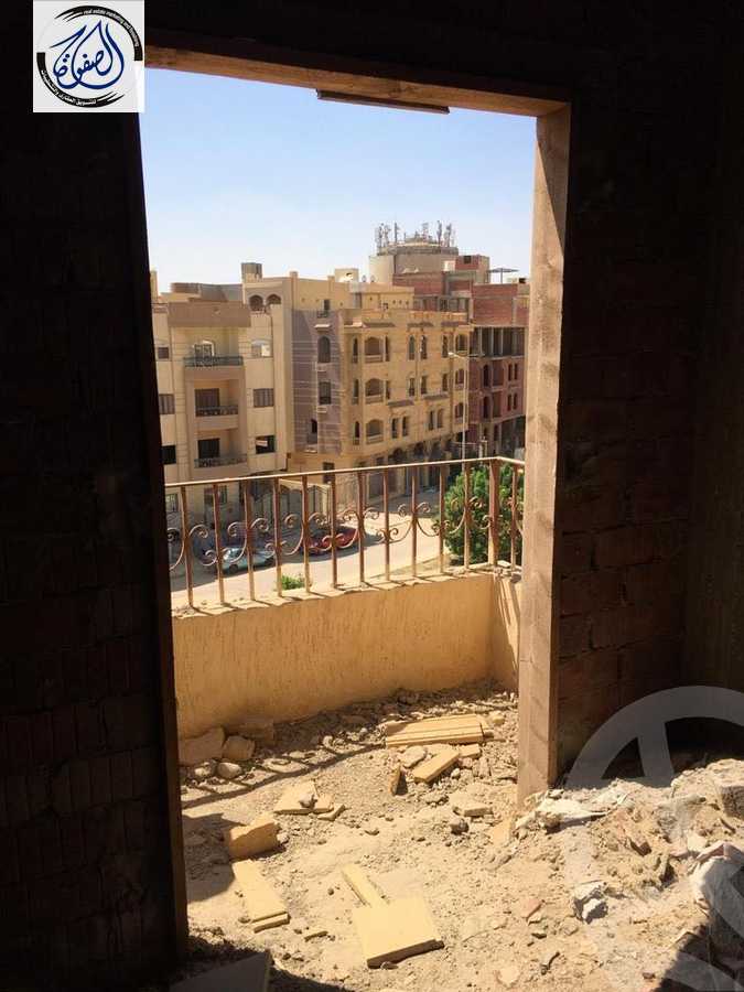 https://aqarmap.com.eg/en/listing/3919756-for-sale-cairo-new-cairo-el-ahyaa-fourth-neighborhood-taha-huseein-st