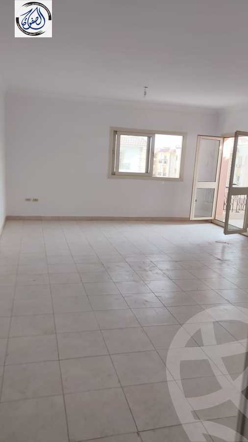 https://aqarmap.com.eg/en/listing/3952861-for-rent-cairo-new-cairo-compounds-madinet-el-sahafyeen