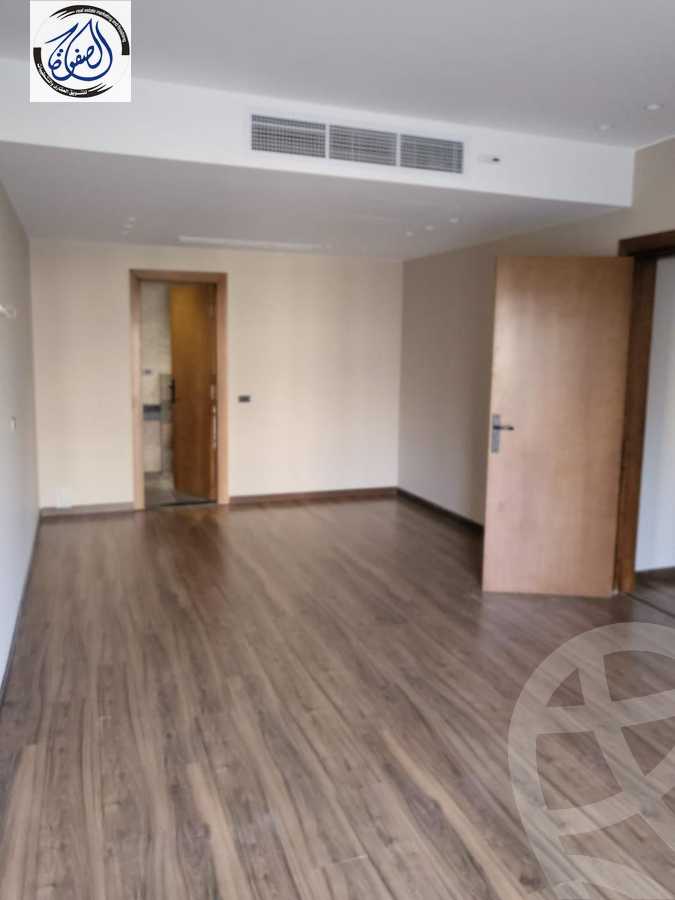 https://aqarmap.com.eg/ar/listing/3969645-for-rent-eastown-parks