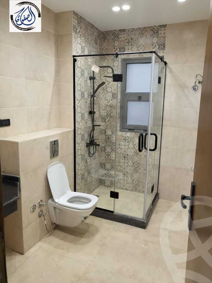 https://aqarmap.com.eg/ar/listing/3969645-for-rent-eastown-parks