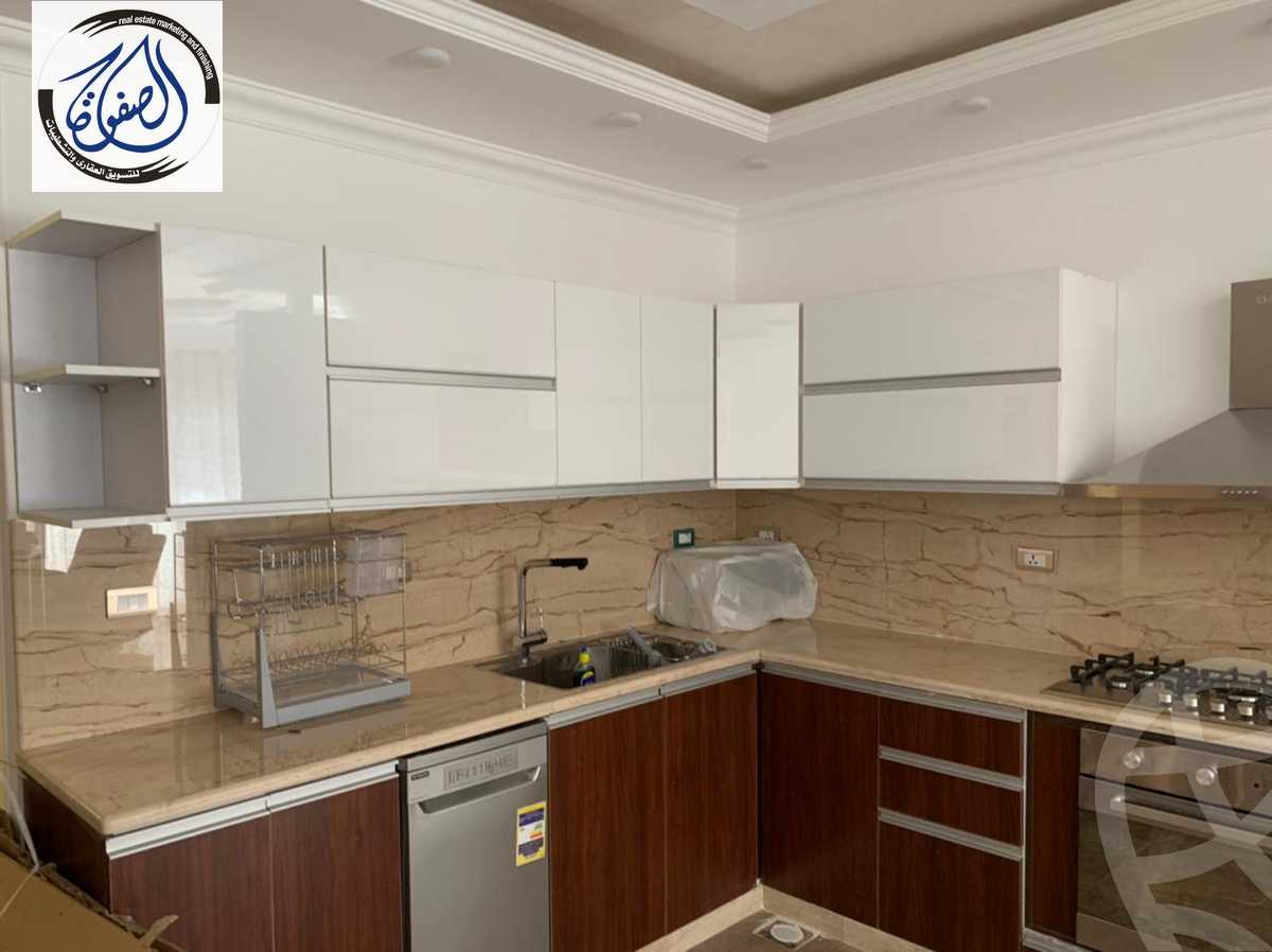 https://aqarmap.com.eg/en/listing/3969661-for-rent-cairo-new-cairo-compounds-hyde-park