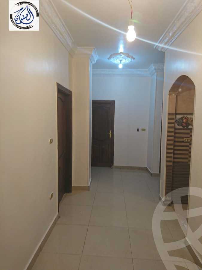 https://aqarmap.com.eg/en/listing/3975248-for-rent-cairo-new-cairo-ganob-el-akadamiya-south-academy-g-yassin-abd-el-ghafar-st