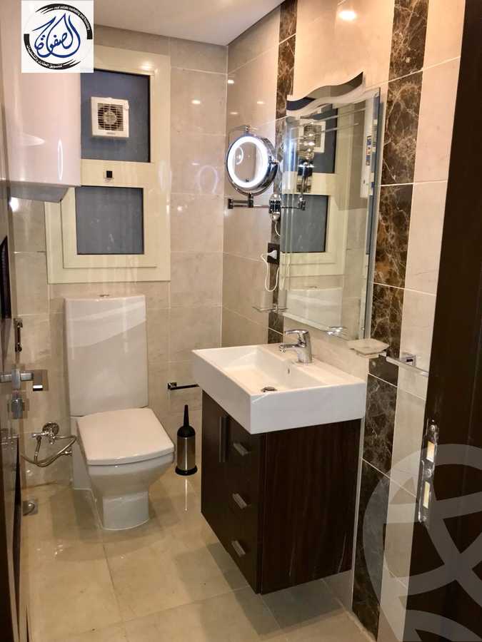 https://aqarmap.com.eg/ar/listing/4036626-for-rent-cairo-new-cairo-compounds-nyoum-nyw-kyrw