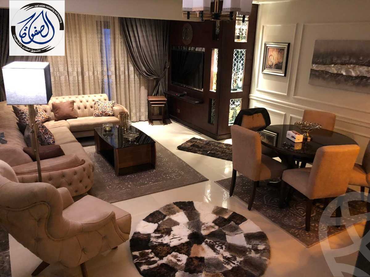 https://aqarmap.com.eg/ar/listing/4036626-for-rent-cairo-new-cairo-compounds-nyoum-nyw-kyrw