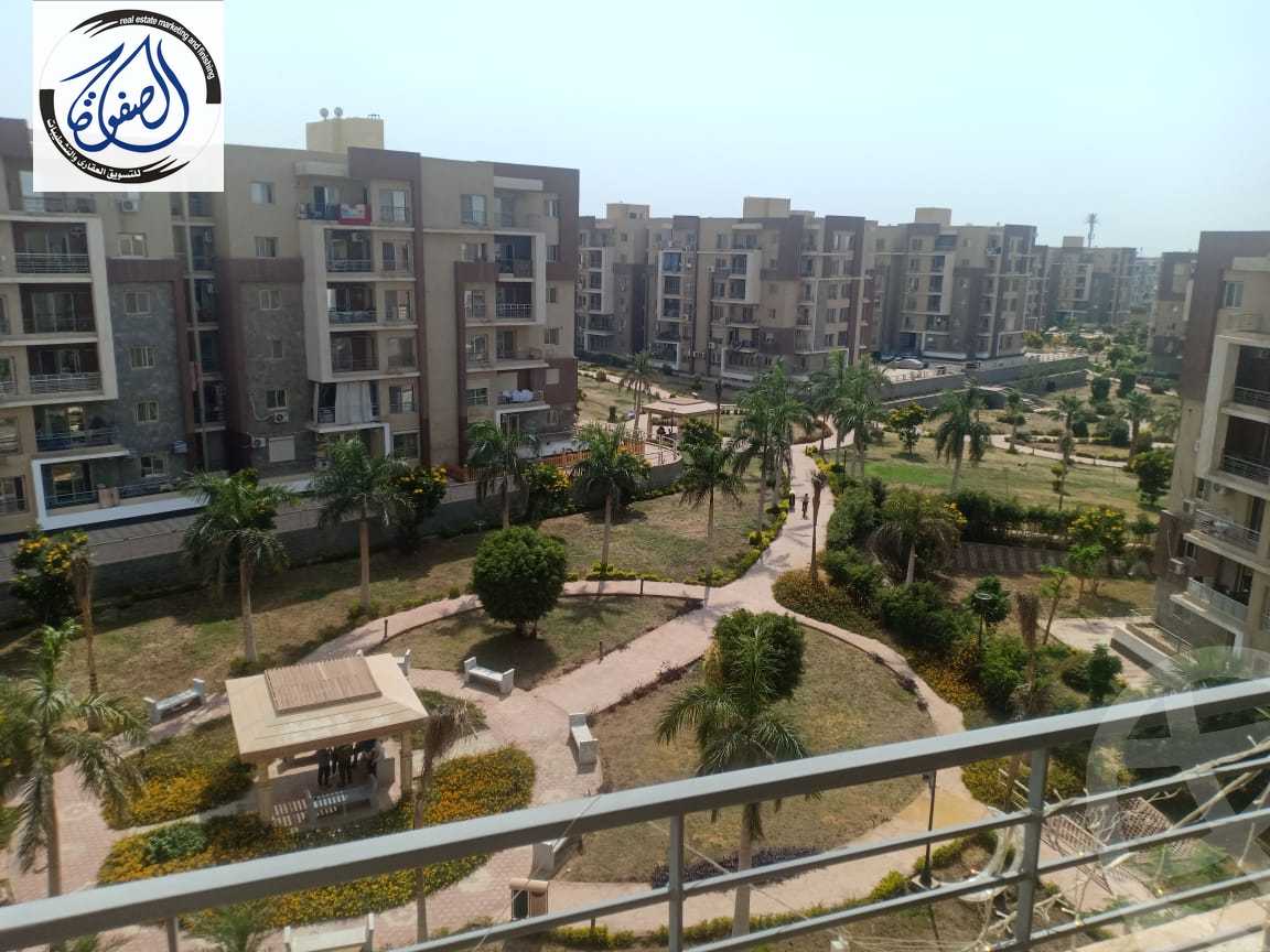 https://aqarmap.com.eg/en/listing/4074097-for-sale-cairo-new-cairo-compounds-dar-misr-el-koronfel