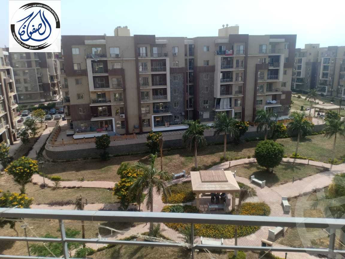 https://aqarmap.com.eg/en/listing/4074097-for-sale-cairo-new-cairo-compounds-dar-misr-el-koronfel