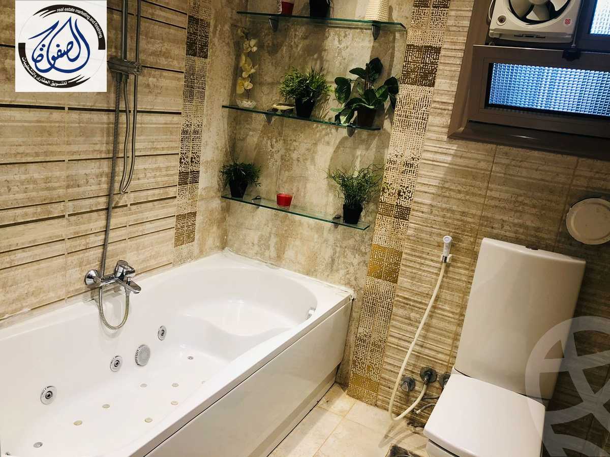 https://aqarmap.com.eg/en/listing/4074250-for-rent-cairo-new-cairo-lrhb-city-phase-6-ibn-al-hazm-st