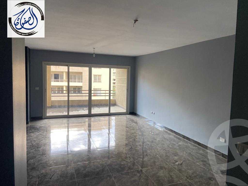 https://aqarmap.com.eg/ar/listing/4166336-for-rent-cairo-new-cairo-compounds-the-square