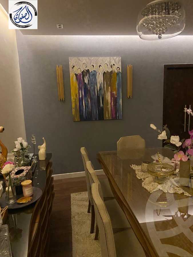 https://aqarmap.com.eg/en/listing/4168458-for-sale-cairo-new-cairo-compounds-hayati-residence